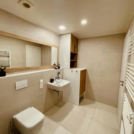 Tee House - Forest Apartment Celadna